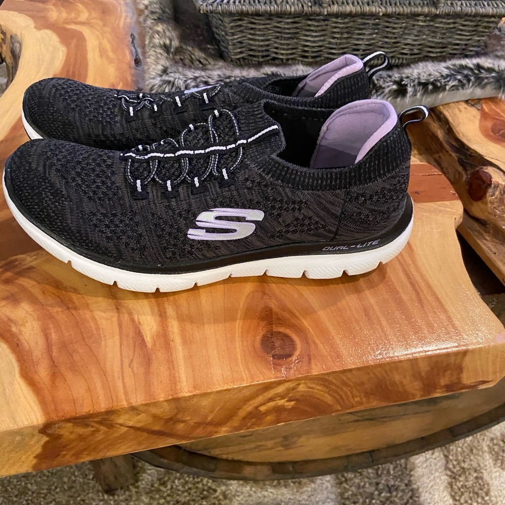 Women’s Skechers